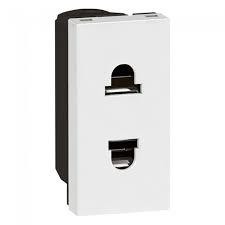 LEGRANT ARTEOR 2P SOCKET EURO US WITH SHUTTERS WHITE